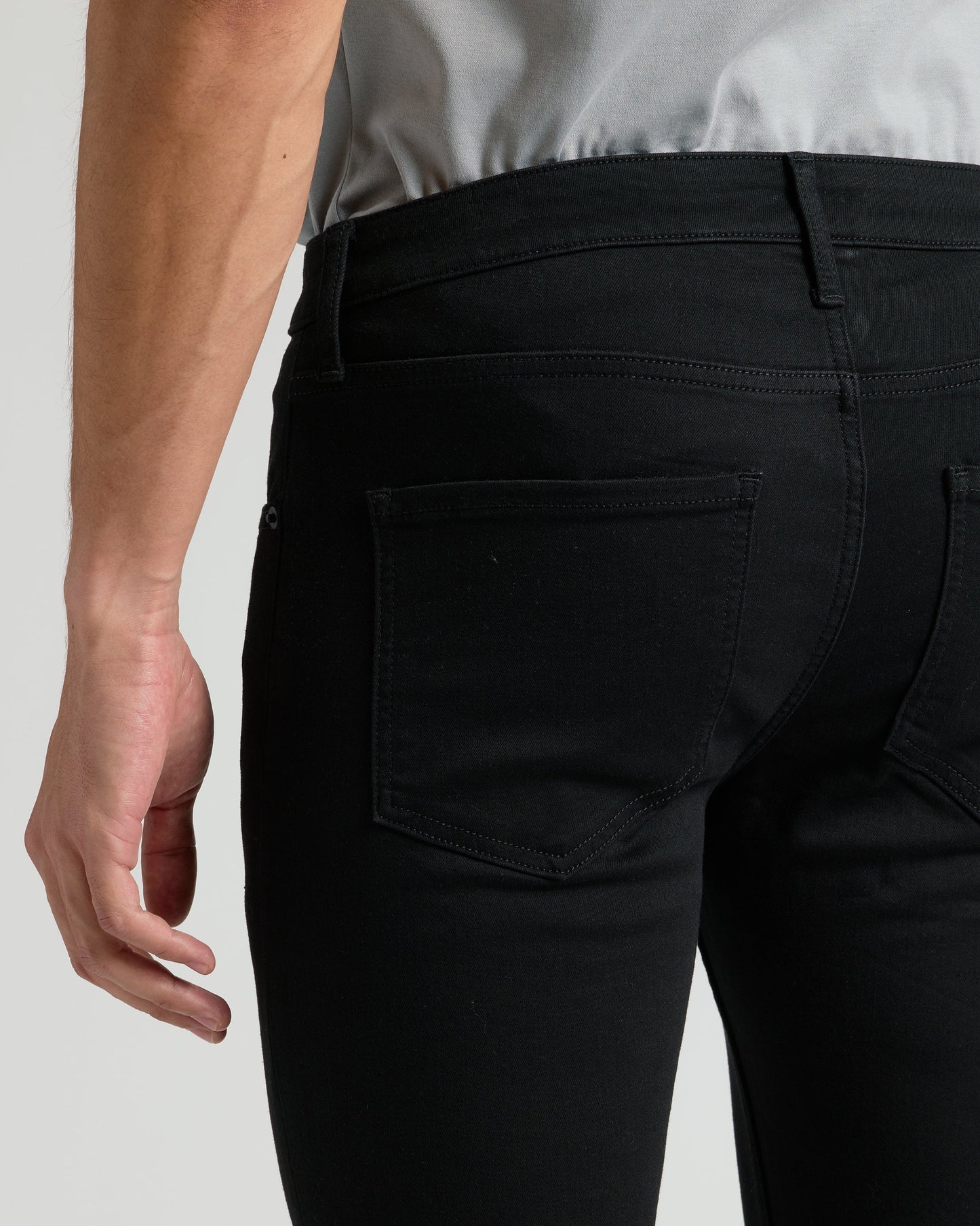 Elyvé™ | Bravan